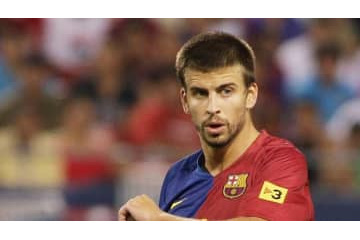 ピケの「バルセロナデビュー戦」、どんなスタメンだったか覚えてる？ 画像