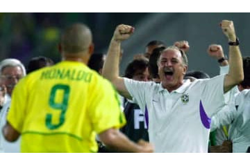 日韓W杯優勝のフェリポン、監督引退　“転職”を決断 画像