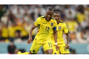 W杯で英雄！エクアドル代表バレンシア、貧しい育ちで「牛乳配達」をしていた 画像