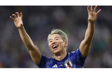 W杯でドイツを食った浅野拓磨！経営するパン屋で「明治コラボ」実施だ 画像