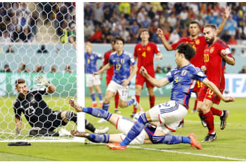 「ABEMA」1700万視聴 画像