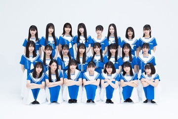 乃木坂46公式ライバル「僕が見たかった青空」23人全員集合で雑誌初登場　デビュー前合宿からお披露目までを追う 画像