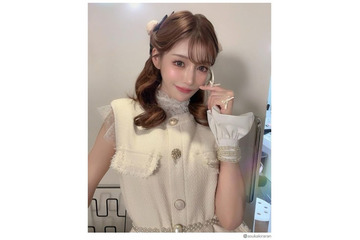 明日花キララ“美谷間チラリ”黒猫コスプレ姿が話題「可愛すぎ」「似合ってる」の声 画像