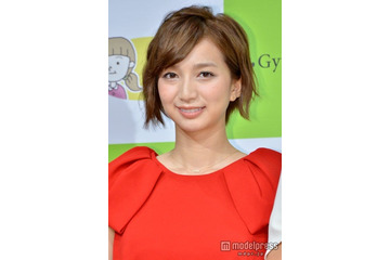 芹那、美谷間くっきり水着姿披露「スタイルが異次元」「美しい」と反響続々 画像
