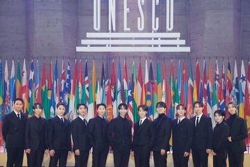 SEVENTEEN、K-POP初・仏パリ「ユネスコ・ユースフォーラム」で青少年代表スピーチ＆パフォーマンス「一緒に進んでいこう」デビュー時の葛藤・メンバーへの感謝も＜スピーチ全文＞ 画像