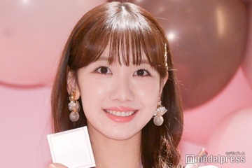 AKB48柏木由紀、“同い年で出会って17年”大家志津香の結婚祝福「自分のことのように嬉しく思います」＜独占コメント＞ 画像