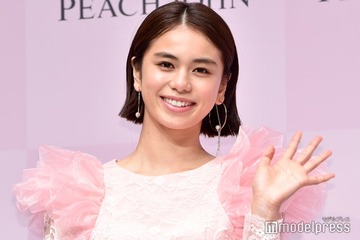 佐藤晴美、南国でのビキニショット公開 圧巻スタイルに称賛の声「色っぽい」「女神降臨」 画像