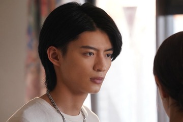 「降り積もれ孤独な死よ」ラストに衝撃展開 “顔に傷のある男”正体に2つの説浮上「気になる」「もしかして」 画像