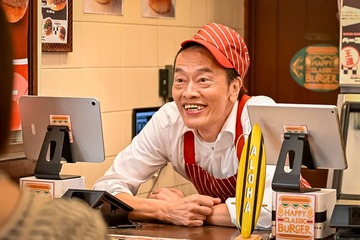 【民王R 第4話】泰山、臨終間近の老人と入れ替わり 延命治療の決断迫る 画像