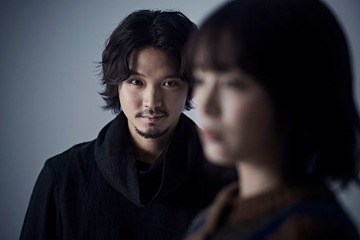 磯村勇斗、1月期TBS金ドラ出演決定 “謎の週刊誌記者”役「普段は撮られたり追われる側なので…」【クジャクのダンス、誰が見た？】 画像