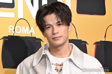 森崎ウィン「我が向井康二くん所属」Snow Manライブへ 2ショットに注目集まる「愛がすごい」 画像