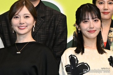浜辺美波＆白石麻衣、対照的なドレス姿で美スタイル披露  会場華やかに彩る【アンダーニンジャ】 画像