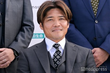 サッカー元日本代表・大久保嘉人、家族でスペイン移住を報告 直筆文書＆家族ショットも公開 画像