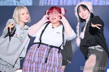 くれいじーまぐねっと、エアは美脚披露 ポップなスタイリングで登場【TGCしずおか2025】 画像