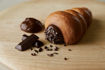 ゴディバのベーカリー「ゴディパン」名古屋にオープン チョココロネや地域特化パンなど約20種 画像