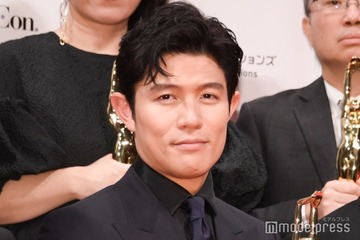 鈴木亮平「今日も朝を迎えられることに感謝」阪神・淡路大震災での被災受け祈りの言葉つづる 画像