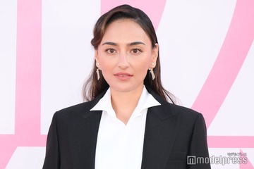 長谷川潤、娘＆息子を顔出し公開 貴重なプライベート動画が話題「本当にそっくり」「美形親子」 画像