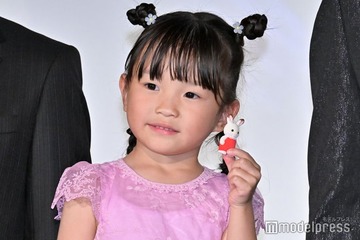 “ののちゃん”村方乃々佳「まるで家族写真」妹＆バイきんぐ小峠英二と3ショット公開「めっちゃ懐かれてる」と反響 画像
