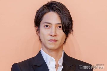 山下智久、コンビニでの貴重プライベートショットに反響「変装しないの？」「オーラ全開」 画像