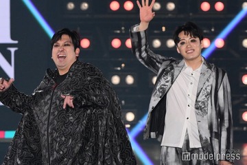 レインボー、囲み目メイクで雰囲気ガラリ ランウェイにシークレット登場【関コレ2025S/S】 画像