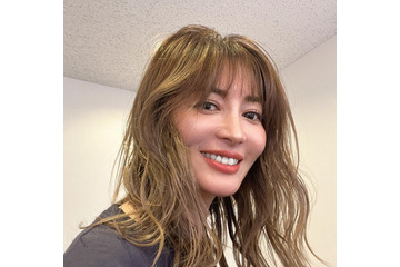 新山千春、娘の高校卒業式で親子ショット＆“最後”の手作り弁当披露「姉妹みたい」「彩り豊かで美味しそう」の声 画像