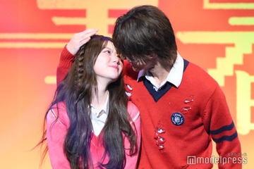 「今日好き」“りんはな”りんか＆植野花道カップル、お姫様抱っこで登場 頭ぽんぽん・キス寸前…ラブラブステージ【青春祭2025】 画像