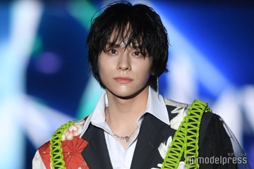 山下幸輝、地元凱旋ランウェイ キュートな仕草に歓声止まず【TGC大阪・関西万博】 画像