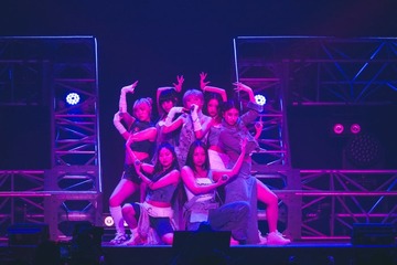 「No No Girls」発HANA、JISOOの「最上級にかわいいの！」に歓声湧く デビュー曲「ROSE」で華麗に舞う【DayDay. SUPER LIVE 2025】 画像