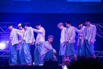 &TEAM、3日間の大トリ飾る FANTASTICSとの圧巻コラボ・“EJ発案”大縄跳び新記録挑戦…盛りだくさんのステージ【DayDay. SUPER LIVE 2025】 画像