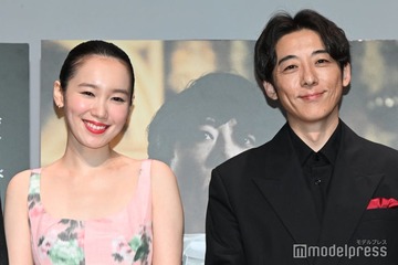 高橋一生＆飯豊まりえ、夫婦揃って結婚後初の公の場 “懺悔したいこと”問われて回答一致【岸辺露伴は動かない 懺悔室】 画像