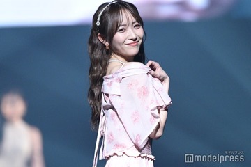 STU48石田千穂、ウェービーヘアが可愛い 花柄ワンピで春コーデ【TGC香川2025】 画像