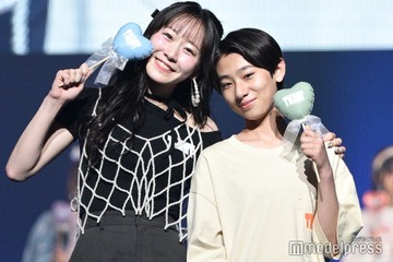 FRUITS ZIPPER真中まな、変形スカート着こなす【TGC香川2025】 画像