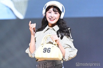 STU48福⽥朱⾥、地元・香川でランウェイ 爽やかルックで色白美脚披露【TGC香川2025】 画像