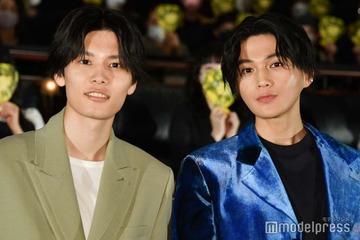 萩原利久、FANTASTICS八木勇征主演ドラマ「あやしいパートナー」サプライズ出演 2ショットも公開「一瞬すぎて」「贅沢すぎる使い方」と反響 画像