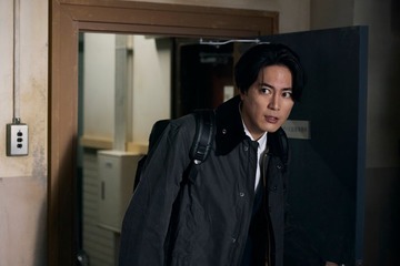 「イグナイト」キャラクター設定から考え抜かれた事務所デスク 美術背景に宿る“物語”【美術担当インタビュー】 画像