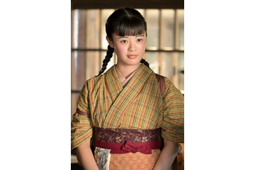 朝ドラ「あんぱん」おしん役・瞳水ひまり、戸田菜穂＆松嶋菜々子との“バチバチ”シーン裏話明かす 北村匠海からの心遣いも「柳井家の一員になれたような感覚に」【注目の人物】 画像