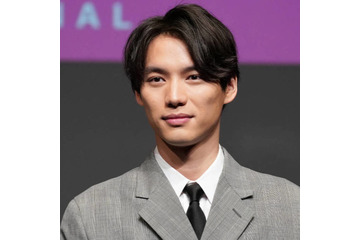 福士蒼汰、美しい風景とパシャリ！バースデー報告SHOTに「32歳お誕生日おめでとう」「素敵な写真」の声 画像