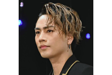 ØMI（登坂広臣）、三代目JSBメンバーと共にコンビニへ！？オフSHOTに反響「仲良しでかわいい」「キュン」 画像