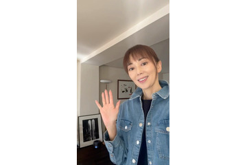 葉月里緒奈「今日から結婚8年目」記念日の夕飯＆8本の赤い薔薇公開「美味しそう」「幸せなの伝わる」の声 画像
