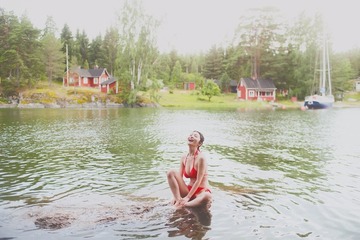 長濱ねる、ヘルシー水着姿で笑顔満開 2nd写真集先行カット第6弾解禁 画像