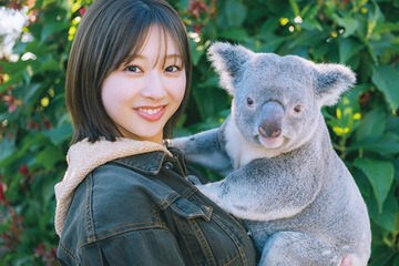 日向坂46富田鈴花、念願叶った2ショット解禁 発売記念YouTube生配信も決定 画像