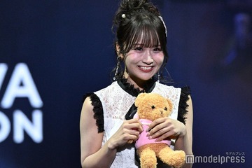 「ノブロックTV」で話題・森脇梨々夏、美脚披露 胸キュン投げキスで沸かす【オキコレ2025】 画像