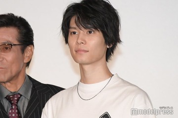 萩原利久、1年で印象がガラリと変わった人気俳優「僕何か変わりましたか？」【初恋DOGs】 画像