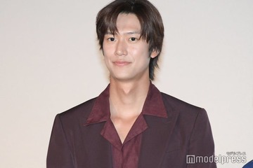 ナ・イヌ、最近覚えた日本語明かす 成田凌＆清原果耶らが伝授「変なことばっかり言ってる」【初恋DOGs】 画像