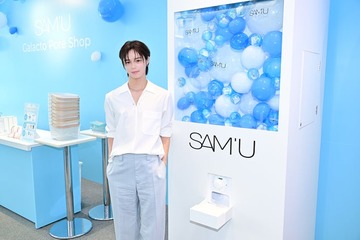 &TEAM・K、スキンケアの秘訣は「毛穴ケアと保湿」表参道のポップアップ来場で“没入空間”も体験 画像