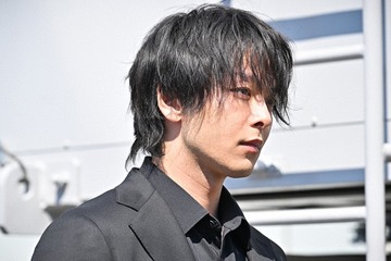 「DOPE」初回、陣内（中村倫也）の出身大学が話題「海ちゃんと縁がある」「解釈一致」 画像