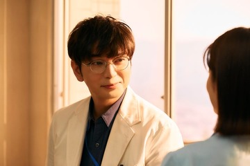 日曜劇場「19番目のカルテ」松本潤の起用理由・“みんなが泣いた”脚本打ち合わせ…岩崎愛奈Pが舞台裏明かす 画像