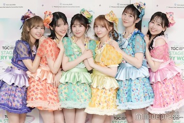 【どんな意味？】FRUITS ZIPPERがジャカルタライブで覚えた「ムナリ ドゥンガン イムット ヤ！」「マナスワラニャー！」 画像