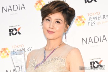 藤原紀香、恩人「ケイダッシュ」川村龍夫会長の急死に言葉詰まらせる「信じられない」【第36回 日本ジュエリーベストドレッサー賞】 画像
