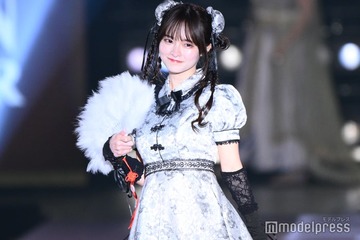 “AI疑惑”で話題・藤咲凪、アイドル卒業後初ステージ キュートなチャイナワンピ姿【関コレ2025A/W】 画像